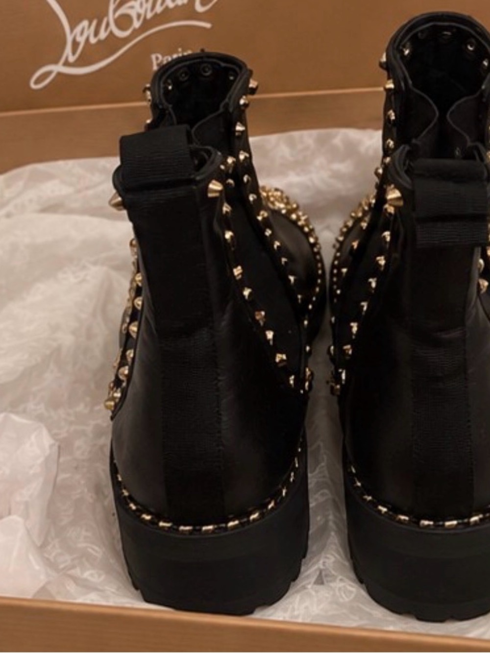 Studded - Picture 3 of 4